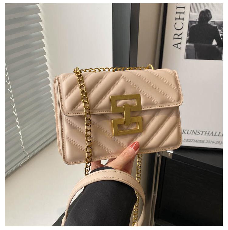 2024 New Trend Shoulder Bag European and American Retro Women's Bag Fashion Solid Color Small Square Bag Creative Lock Crossbody Bag Trend