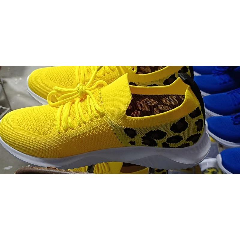 New women's flat-bottomed casual sports shoes New round head large size lace-up fashion mesh shoes