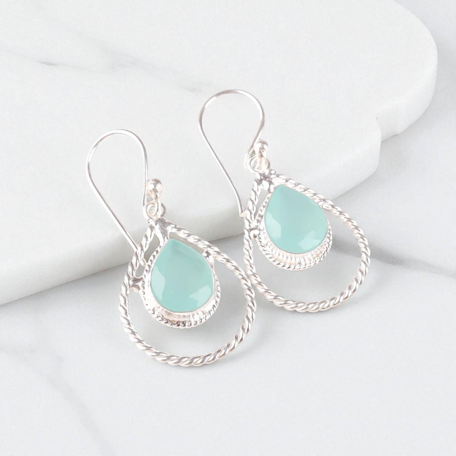 

Аква Халцедон Драгоценный Камень 925 Стерлинговое Серебро Ювелирные Изделия Ручной Работы Серьги 1,70 EE-96-20