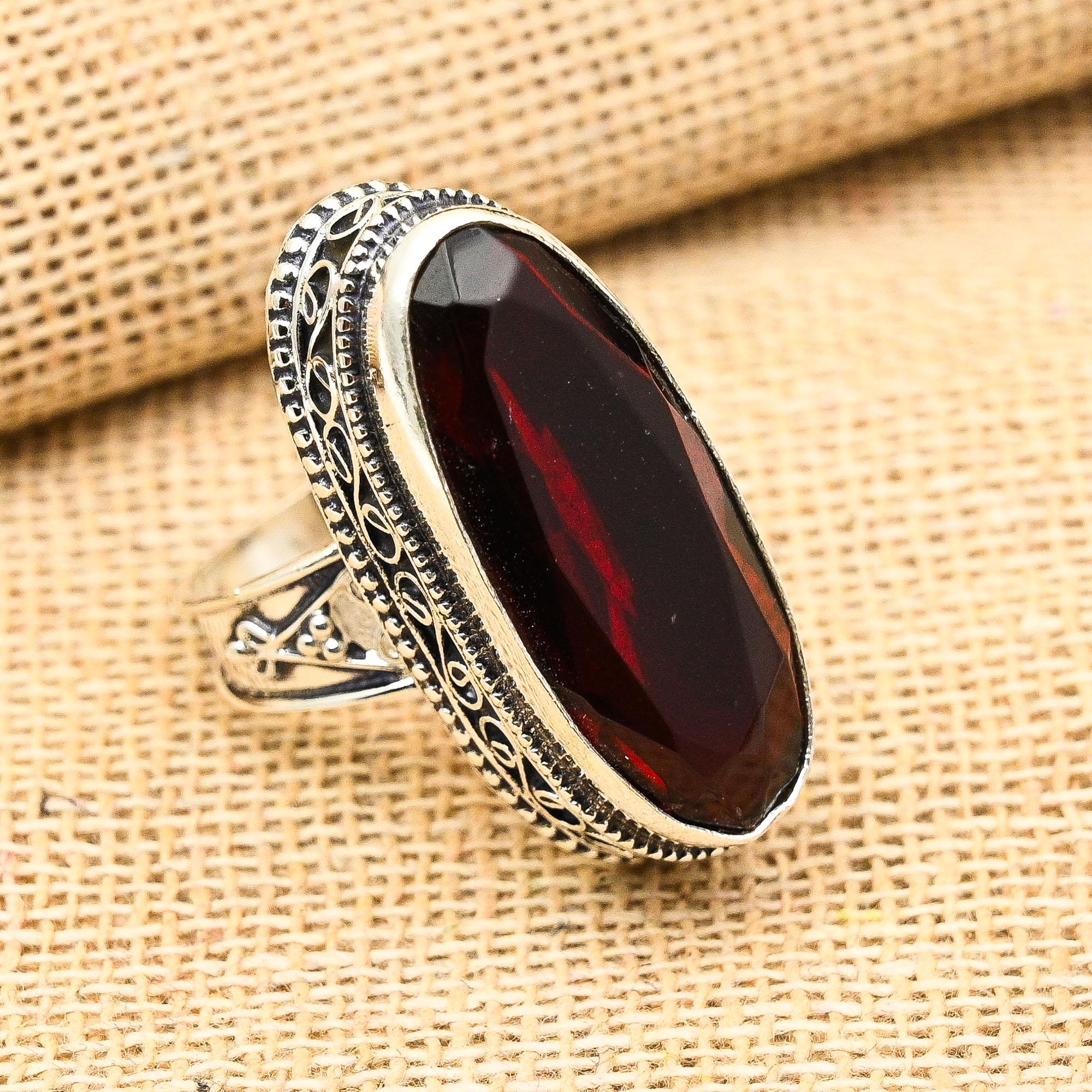 

Ювелирное кольцо ручной работы из стерлингового серебра 925 пробы с удивительным красным гранатом и драгоценным камнем 11.5 красный