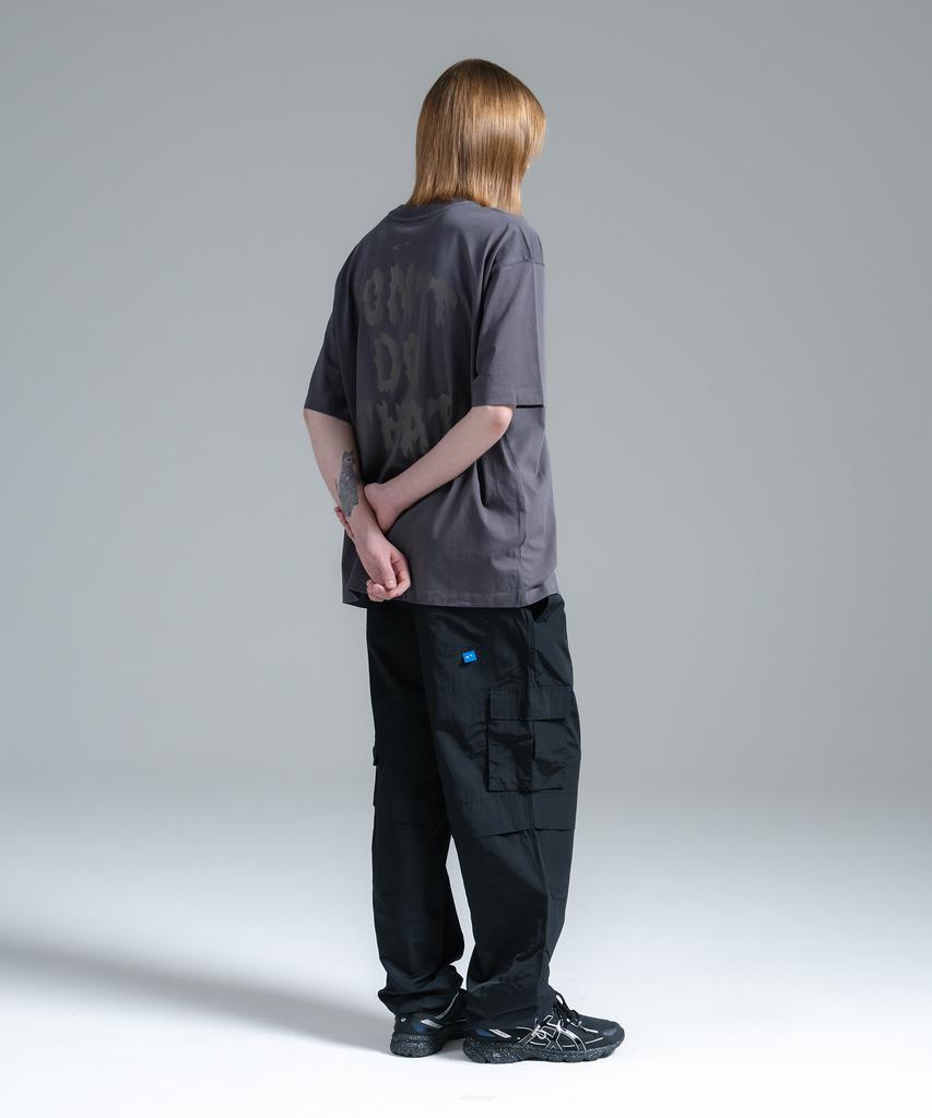 CANVARTS Don'T Do That Graphic Short Sleeve T-Shirt (Charcoal Grey)