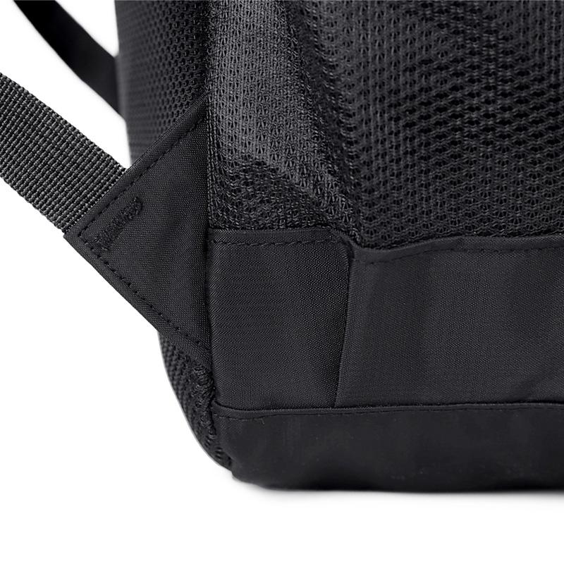 15.6 ' Laptop Backpack Spacious Multi-pocket Design, Water-proof Daypack Suitable for Businessmen & Students