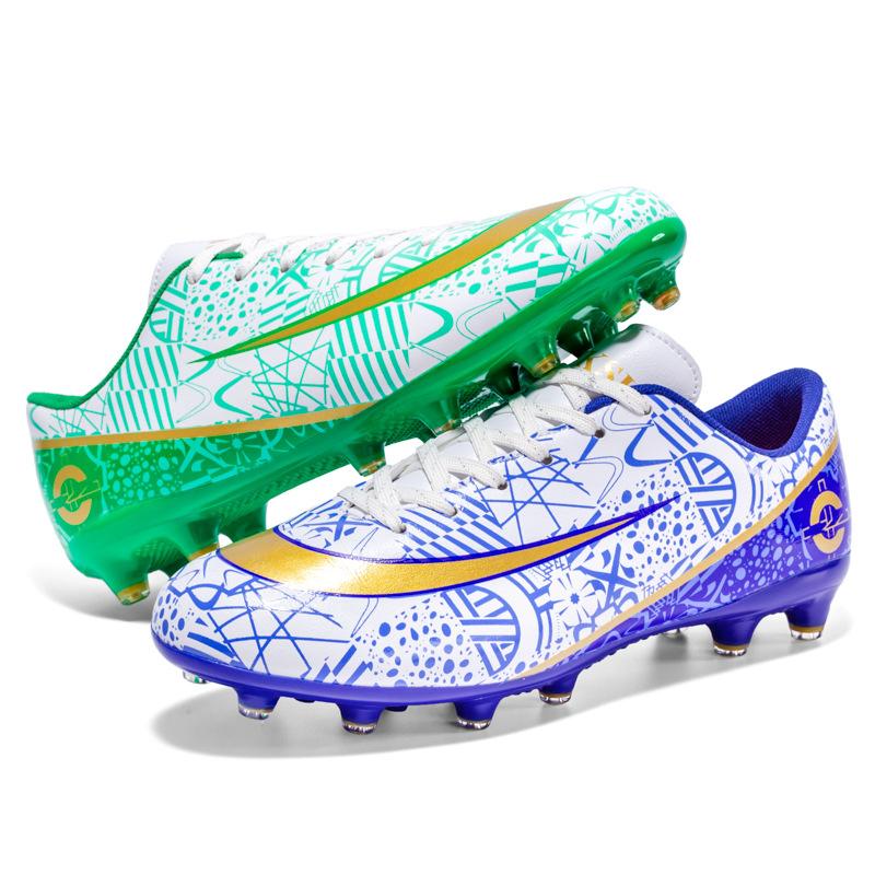 New Men's Breathable and Wear-resistant Low-top Long Broken Nails Football Shoes Fashionable Mandarin Duck Football
