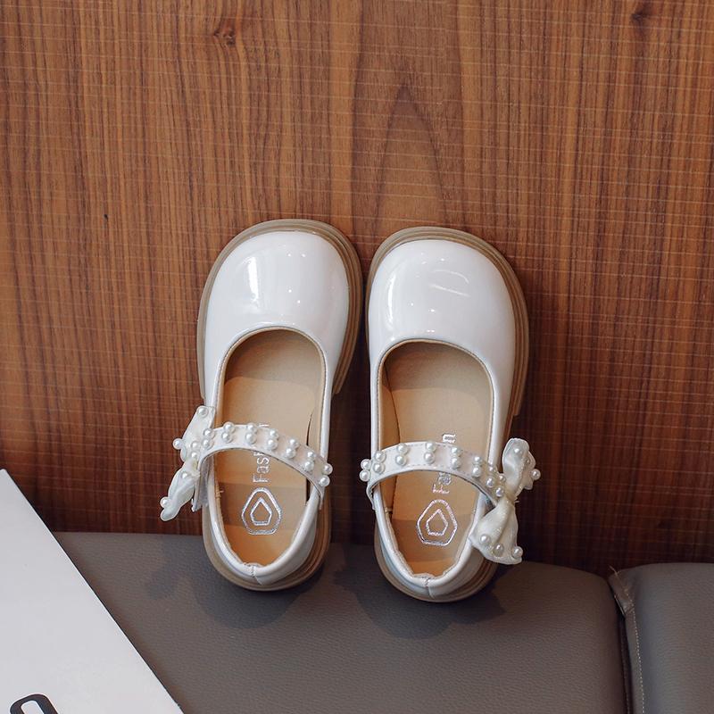 2024 New Simple Children Fashion Casual Shoes Versatile Soft Princess Shoes for Party Wedding Shows PU Pearls Cute Kids Shoes