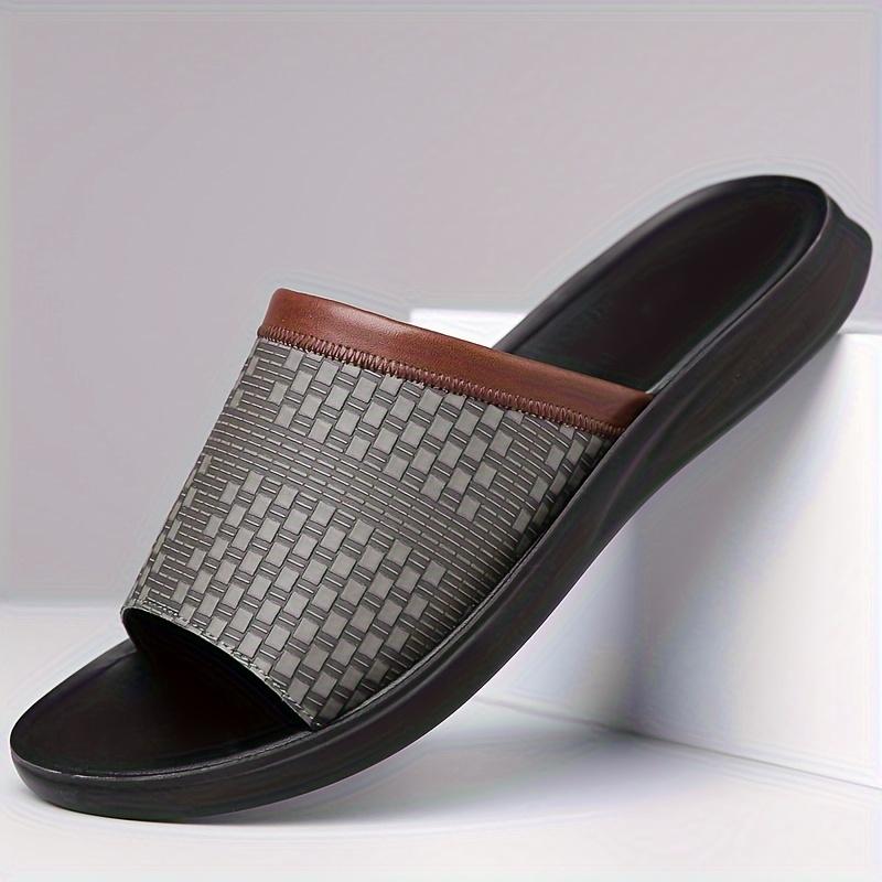Men's Thin-Sole Lightweight Slippers, Simple, Stylish, Convenient, and Casual Sandals