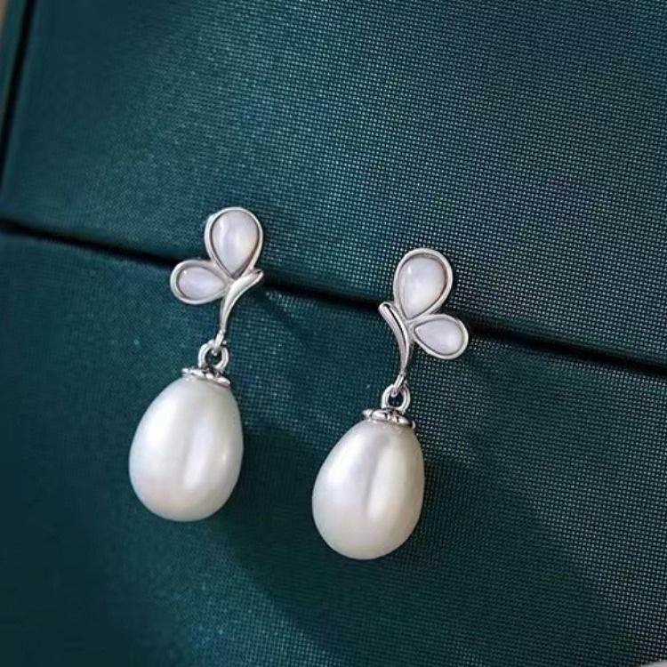 Butterfly Pearl Stud Earrings, 925 Sterling Silver Needle, 2023 Summer Light Luxury Niche Jewelry for Women.