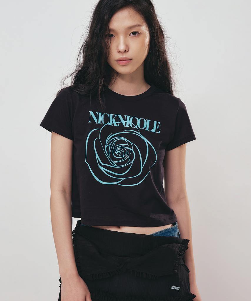 Nigaennikol Rose Signature Crop Top_Black Sky Blue