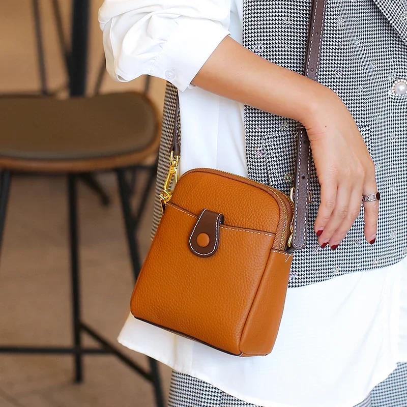Genuine Cowhide Leather Mini Crossbody Phe Bag for Women Small Shoulder Bag with Gold Hardware Designer Luxury Messenger Bags