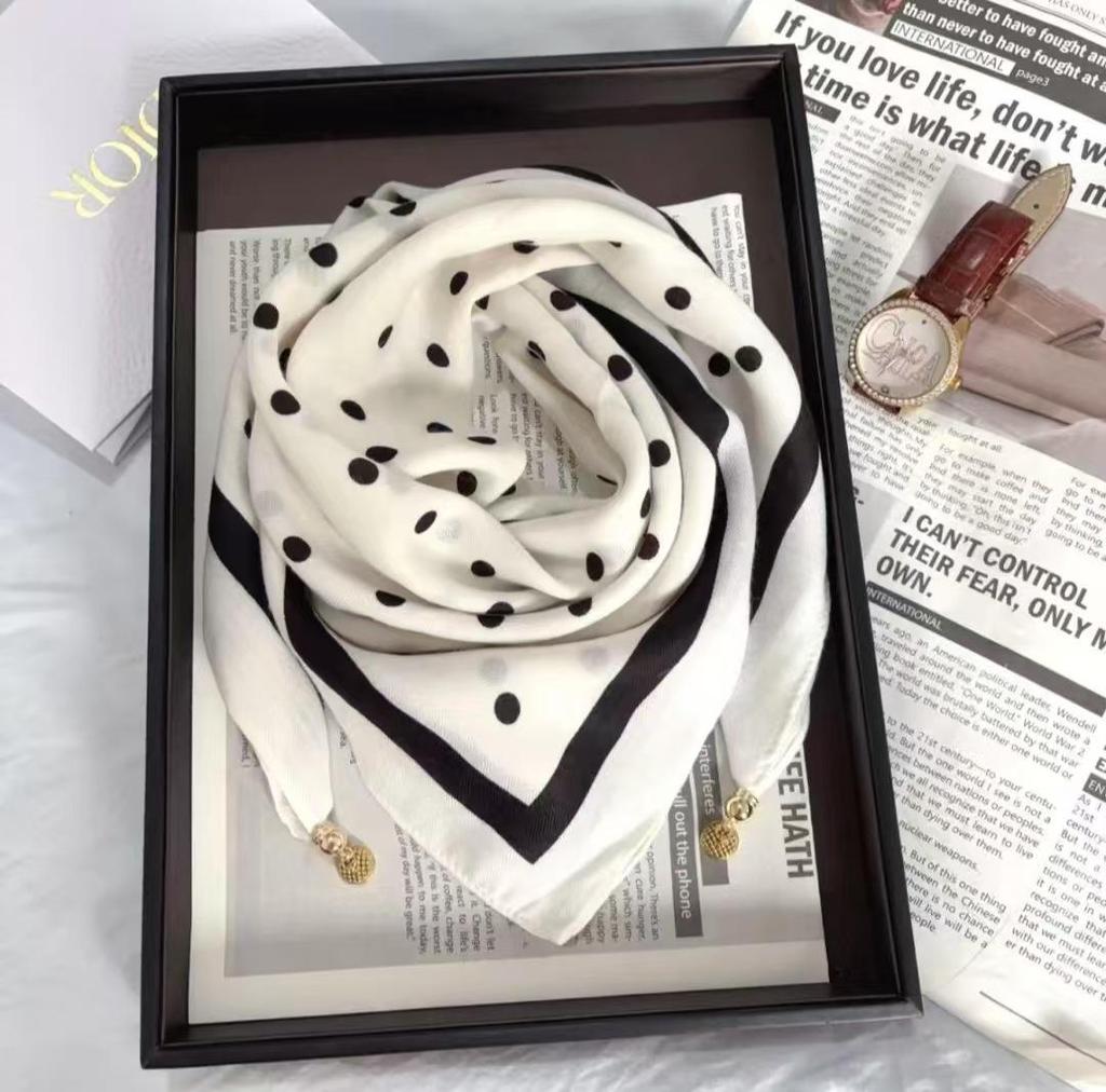 Chic Autumn/Winter Silk Scarf with Magnetic Golden Ball Clasp – Korean Style Neck Warmer