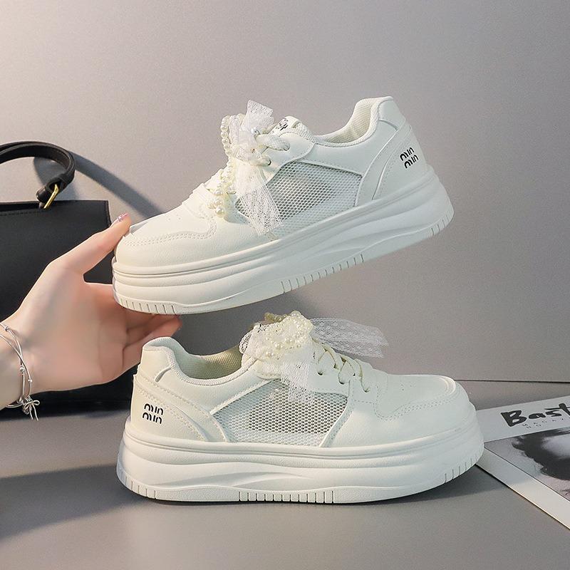 0 Small thick-soled heightening pearl board shoes women's spring new breathable casual sports little white shoes