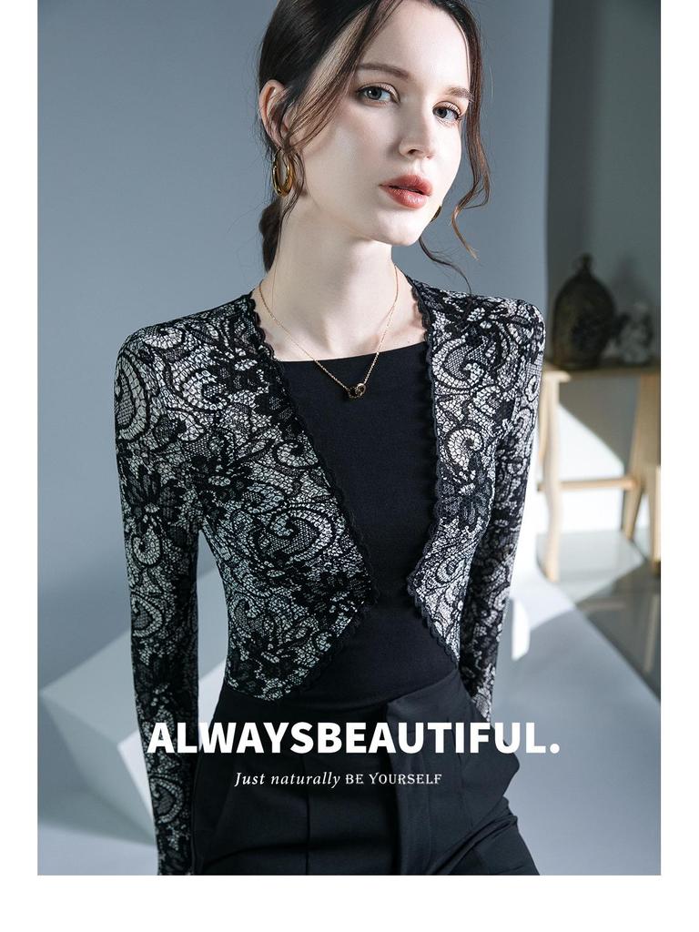 Lace Patchwork Tops: New Autumn/Winter Styles & Trendy Base Shirts