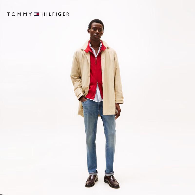 Tommy Hilfiger Men's Classic Straight-Leg Washed Jeans