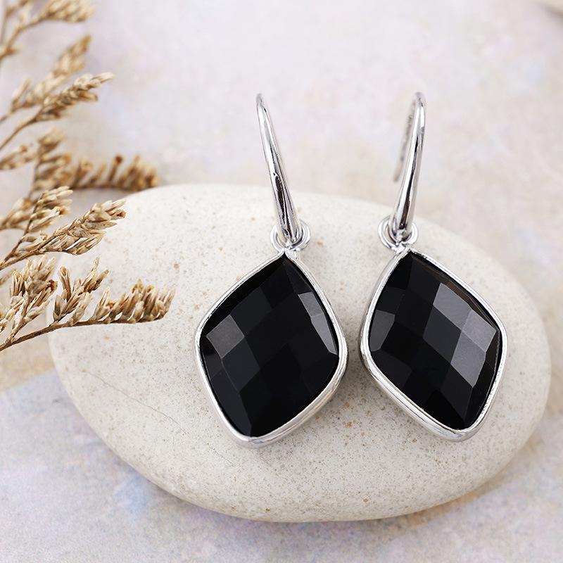 Leichter Luxus, elegante und schlichte geometrische Ohrhänger aus Naturstein, Ohrringe, Europäischer und Amerikanischer beliebter Schmuck aus Naturstein Schmuck