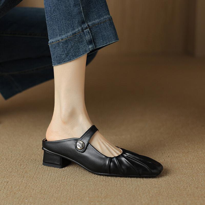 

Летние женские тапочки-шлепанцы, повседневные однотонные, размер, крутые тапочки, с закрытой пяткой, новые тапочки на плоской подошве, женские 39 чёрный