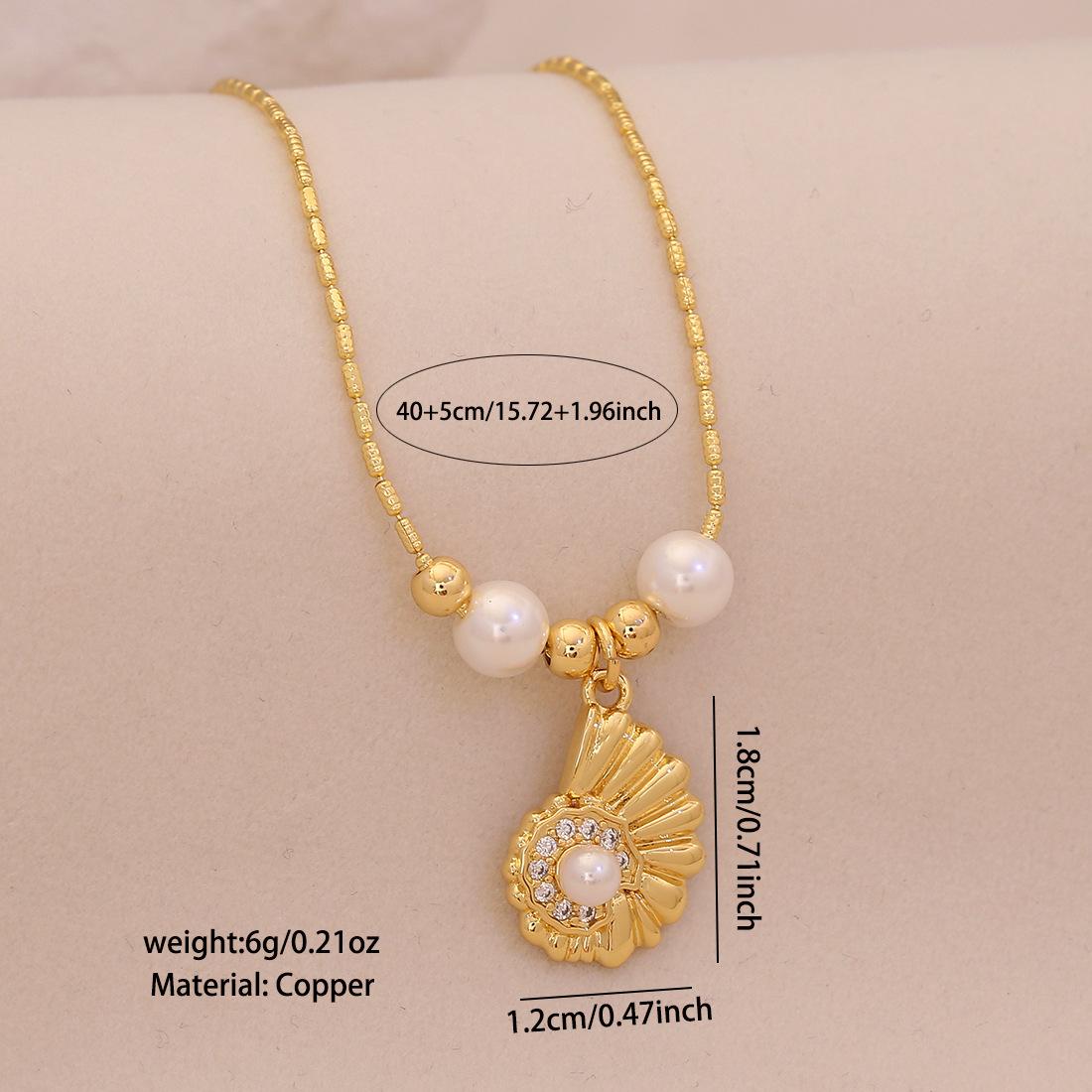 Ocean Series Seahorse Conch Starfish Pendant Necklace Elegant Faux Pearl Clavicle Chain