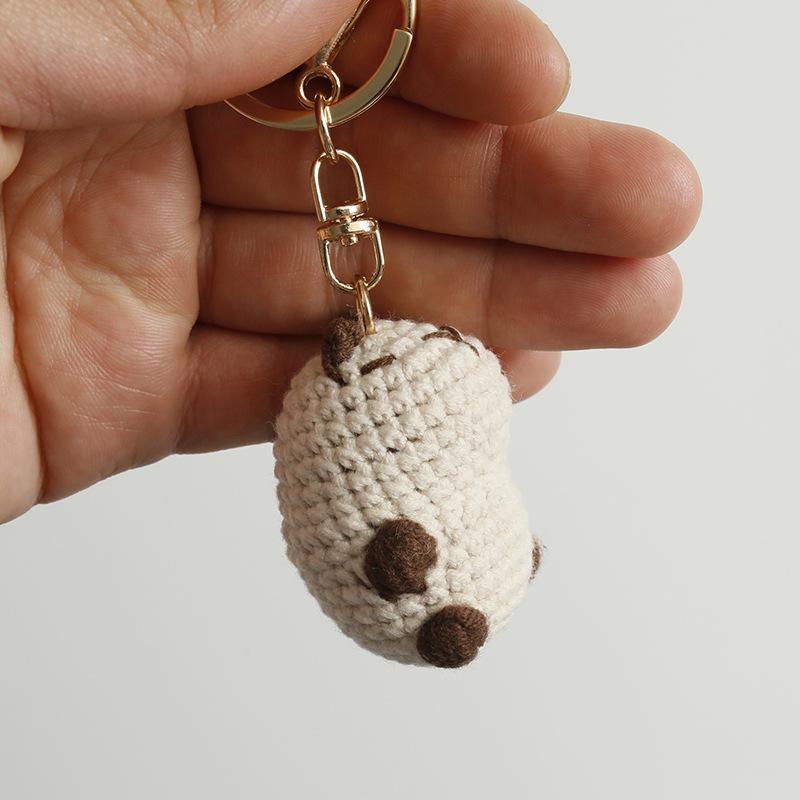 Cute Kapibala Crochet Keychain Mini Animal Crochet Key Ring Kawaii Handmade Pendant Decor for Bag Gift