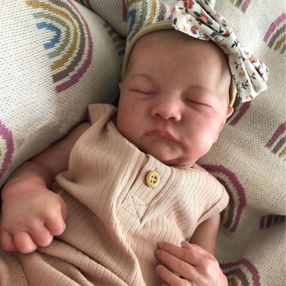 19 Inches Lifelike Reborn Baby Doll Levi with Closed Eyes Soft Cloth Body Sweet Asleep Simulation Doll Handmade 3D High Color Painted Newborn Dolls