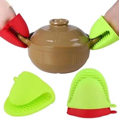 Heat-Resistant Anti-Scald Tongs High-Temp Oven Mitts for Kitchen Dishes Soft Silicone Non-Slip Tongs for Baking Microwave Plates