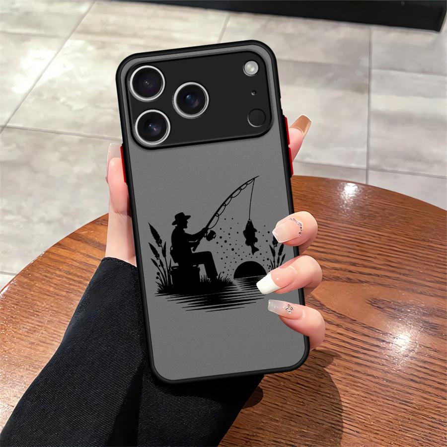 

Мультяшный Лесной Рыбак Чехол для iPhone 17 Pro Max 13 Mini 15 12 14 11 7 8 SE Air XS XR 16 Plus Funda Задняя Крышка Телефона iPhone 12