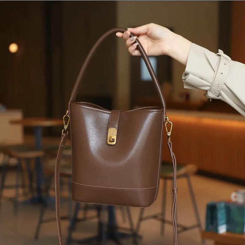 High End Fashion Handbag Bag for Women New Retro Simple Lock Bucket Bag Niche Crossbody Shoulder Bag