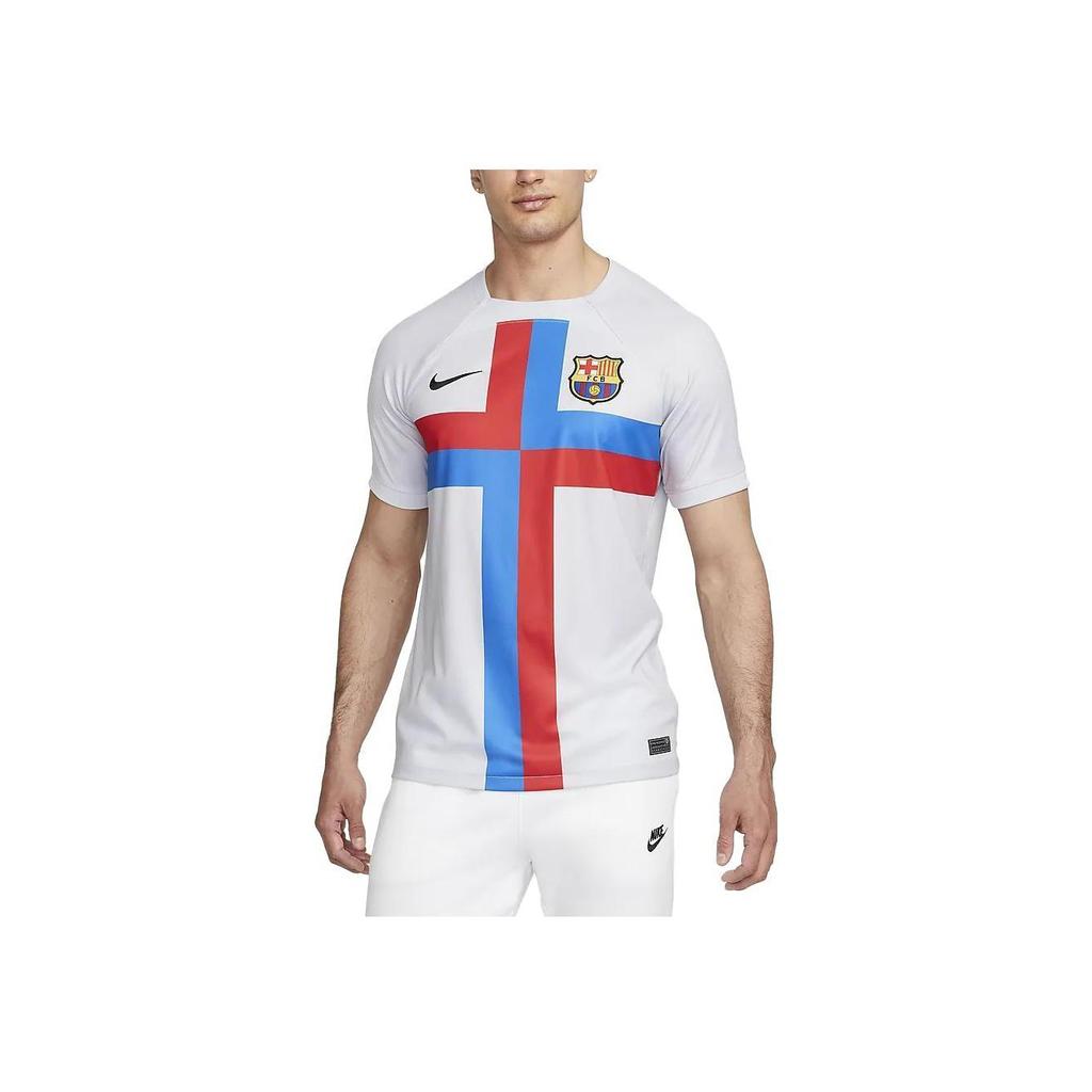 Nike Color-block Badge Crew Neck T-Shirt Men Tops White DN2713-043