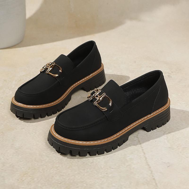 Women's Spring Thick-Soled Platform Slip-On Loafers With Metal Chain Detail, British Style.