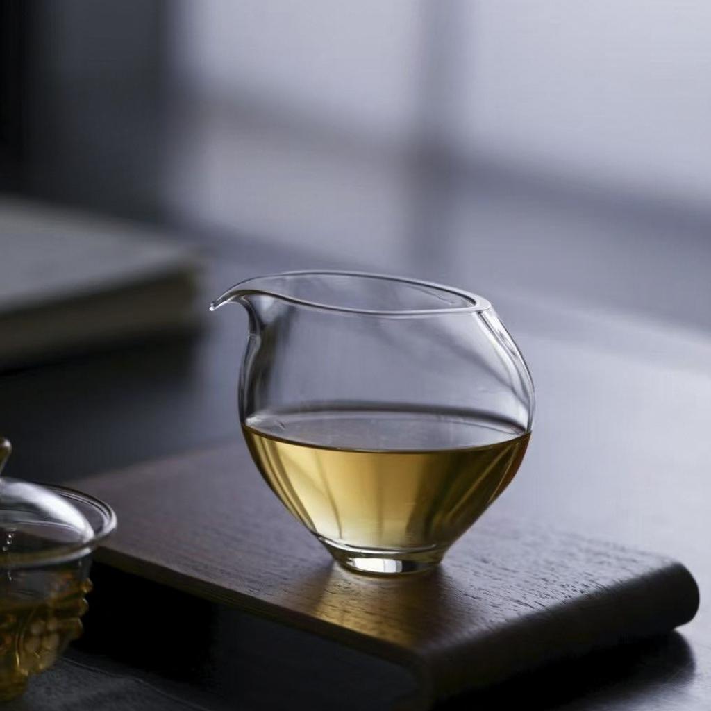230ML Japanese High Borosilicate Glass Flying Bird Fair Cup Thickened Heat-resistant Uniform Cup KungFu Tea Dispenser High-grade
