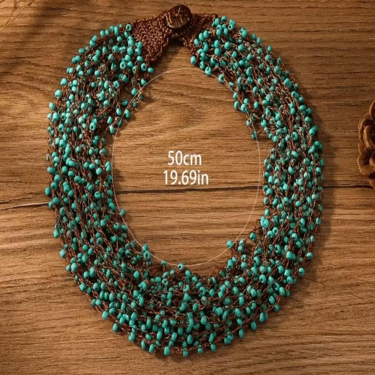 

Модное индивидуальное колье ручной работы зелёный