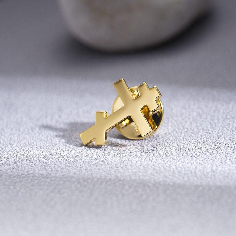 Spilla a forma di Croce Ortodossa in Acciaio Inossidabile Colore Oro Design Minimalista Gioielli Cristiani Stile Classico Spilla della Fede Gioielli di Moda