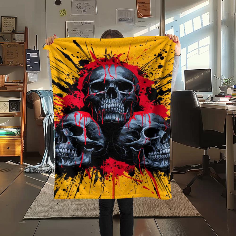 1Pc Skull Head Print Flannel Blanket, High Quality Comfortable for All Seasons, Home Decor, Warmth and Comfort, Perfect for Gifts