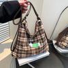 Chic And Fashionable Pu Tote Bag With Cartoon Design For Daily Commuting