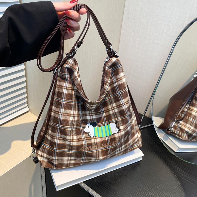 Chic And Fashionable Pu Tote Bag With Cartoon Design For Daily Commuting