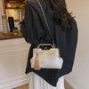 Exquisite national style embroidered fringed clip women's small square bag new high-end texture commuter women's shoulder messenger bag
