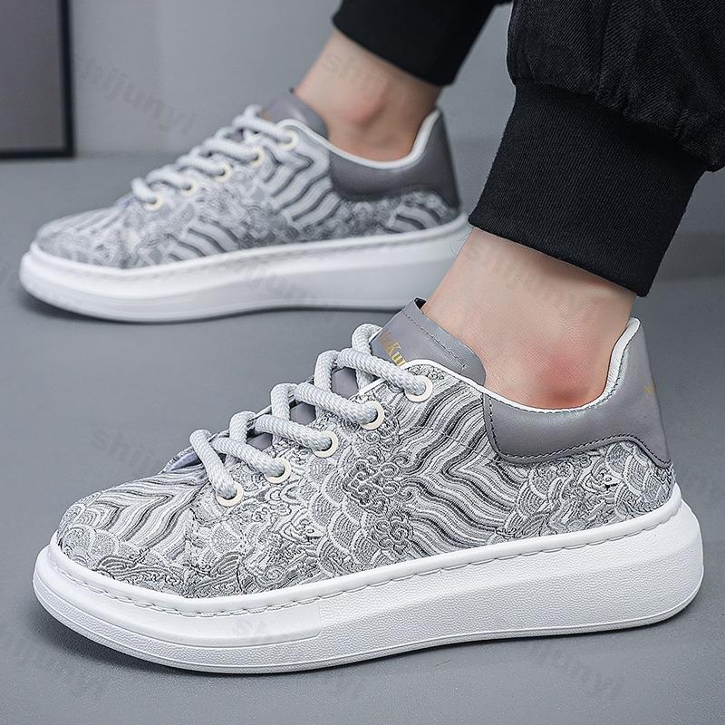Fashion Men's Totem Print Designed Fashion Trend Casual Shoes 2025 Spring New Thick Soled Comfortable Breathable Sports Chunky sneakers