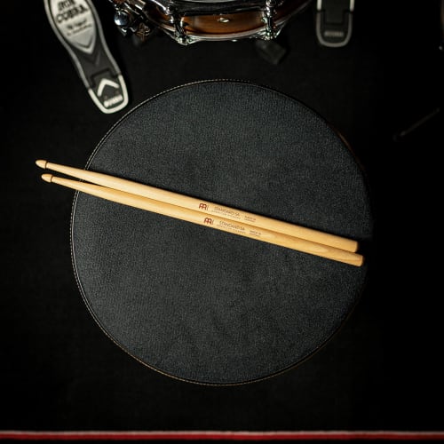 MEINL Stick & Brush Meinl Standard Hickory Drumsticks with Acorn Tip, 5A, SB101 (406 x 14.4mm)