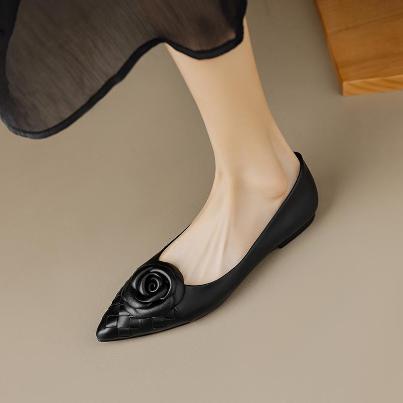 

Soft leather French black camellia light mouth single shoes women s flat shoes spring and autumn new pointed flat heel Doudou soft shoes 40