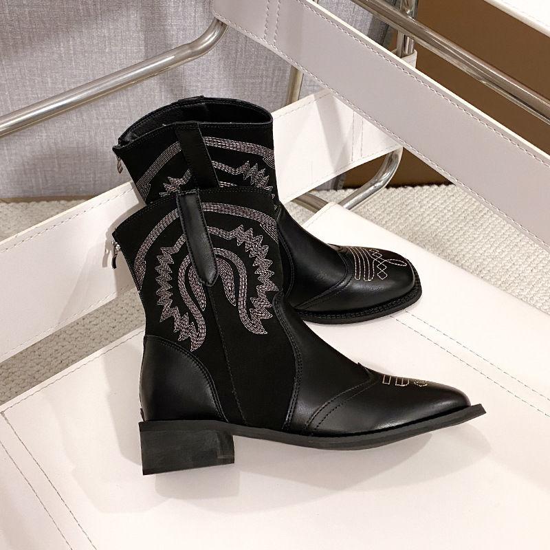 

Винтажные ковбойские сапоги в британском стиле, женские летние новые вышитые европейские и американские сапоги на толстом каблуке, женские ботинки Мартин 42 чёрный