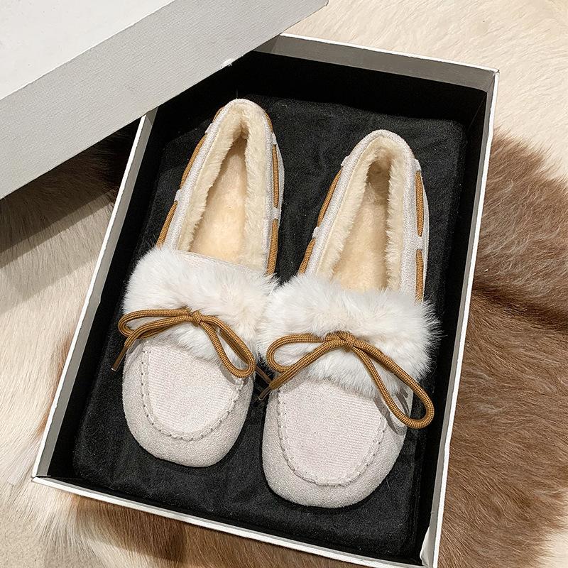 Fur Integrated Doudou Shoes Women's Winter Velvet 2025 New Versatile Flat-bottomed Thick-soled One-pedal Fluffy Cotton Shoes Women