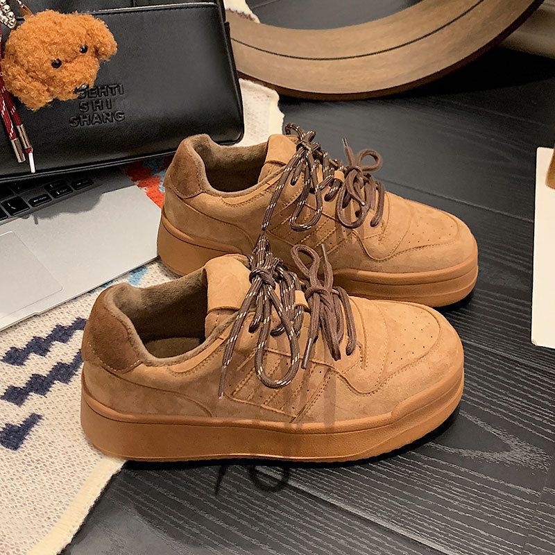 

Двойная пара шнурков, модные кроссовки на толстой подошве, немецкие тренировочные кроссовки 2025, матовые, новые весенние маленькие белые туфли, женские ретро повседневные спортивные туфли 40 верблюд