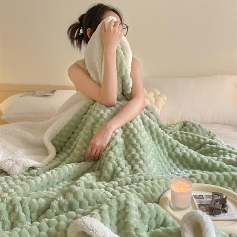 New 3D Shaped Jacquard Blanket Lamb Fleece Coral Fleece Double Sided Blankets Autumn Winter Seasons Warm Comfortable Nap Quilt