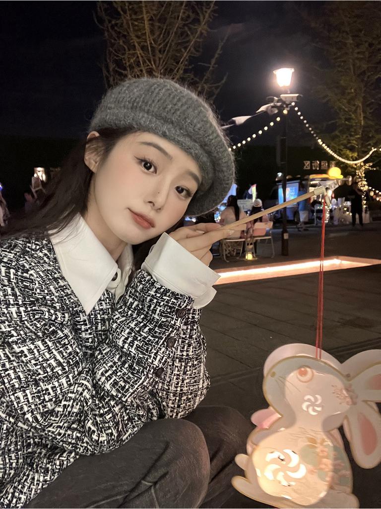 Knit Mohair Stylish Beret Hat For Women Warm And Fuzzy Painter Cap In Multiple Colors