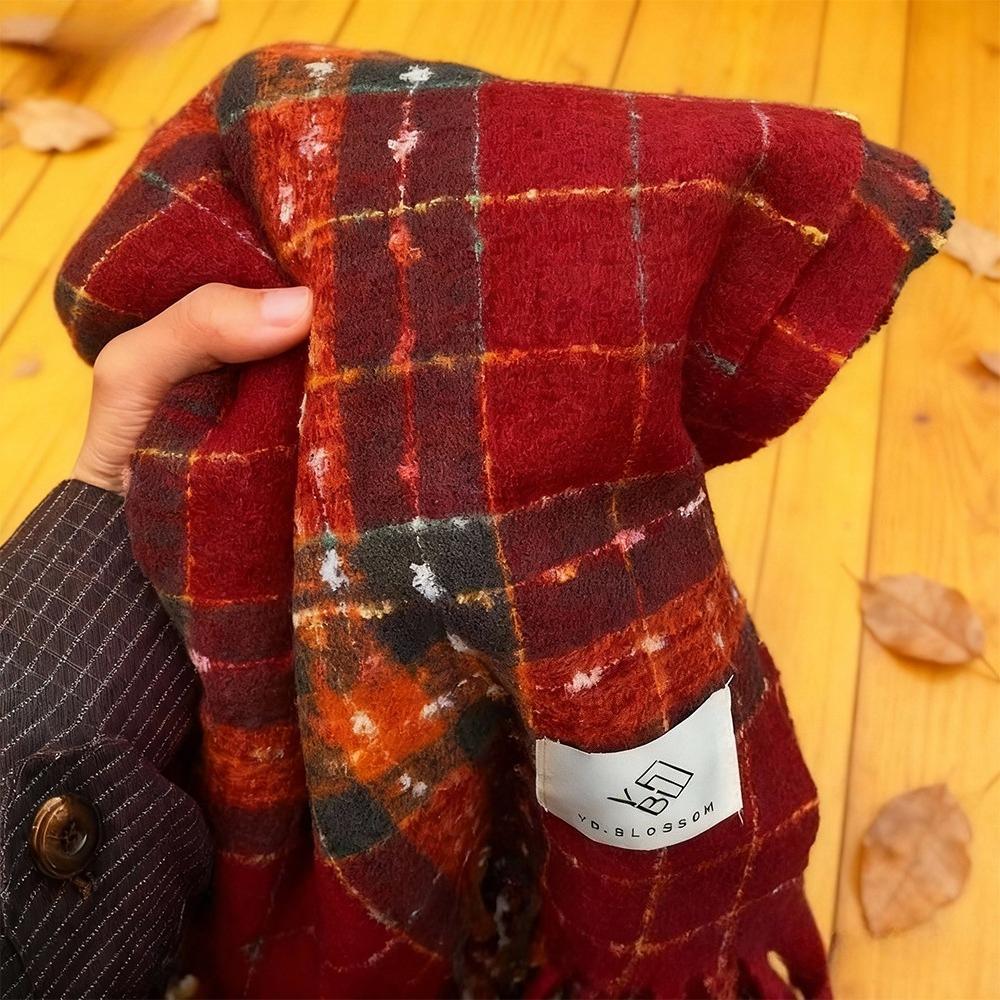 Black And White Plaid Printed Scarf Women'S Autumn And Winter Polyester Fiber Scarf Fashionable And Versatile Warm Neck Shawl