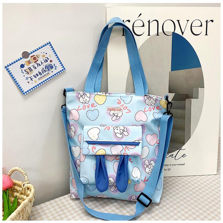 Small Fresh And Fashionable Shoulder Bag, Female High-Value Student Make-Up Bag, Large-Capacity Casual Versatile Messenger Canvas Bag