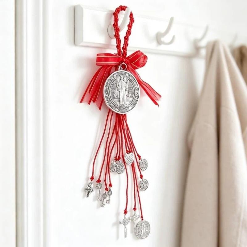 1Pcs/2Pcs Vintage Saint Benedict Medal Pendant Prayer Alloy Hanging Ornaments Blessing San Benito Medalla Cross
