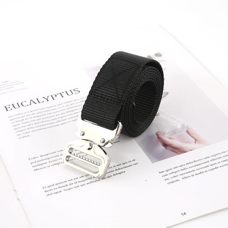 Solid Color Durable Canvas Belt With Fastopen Plastic Buckle For Leisure Sports