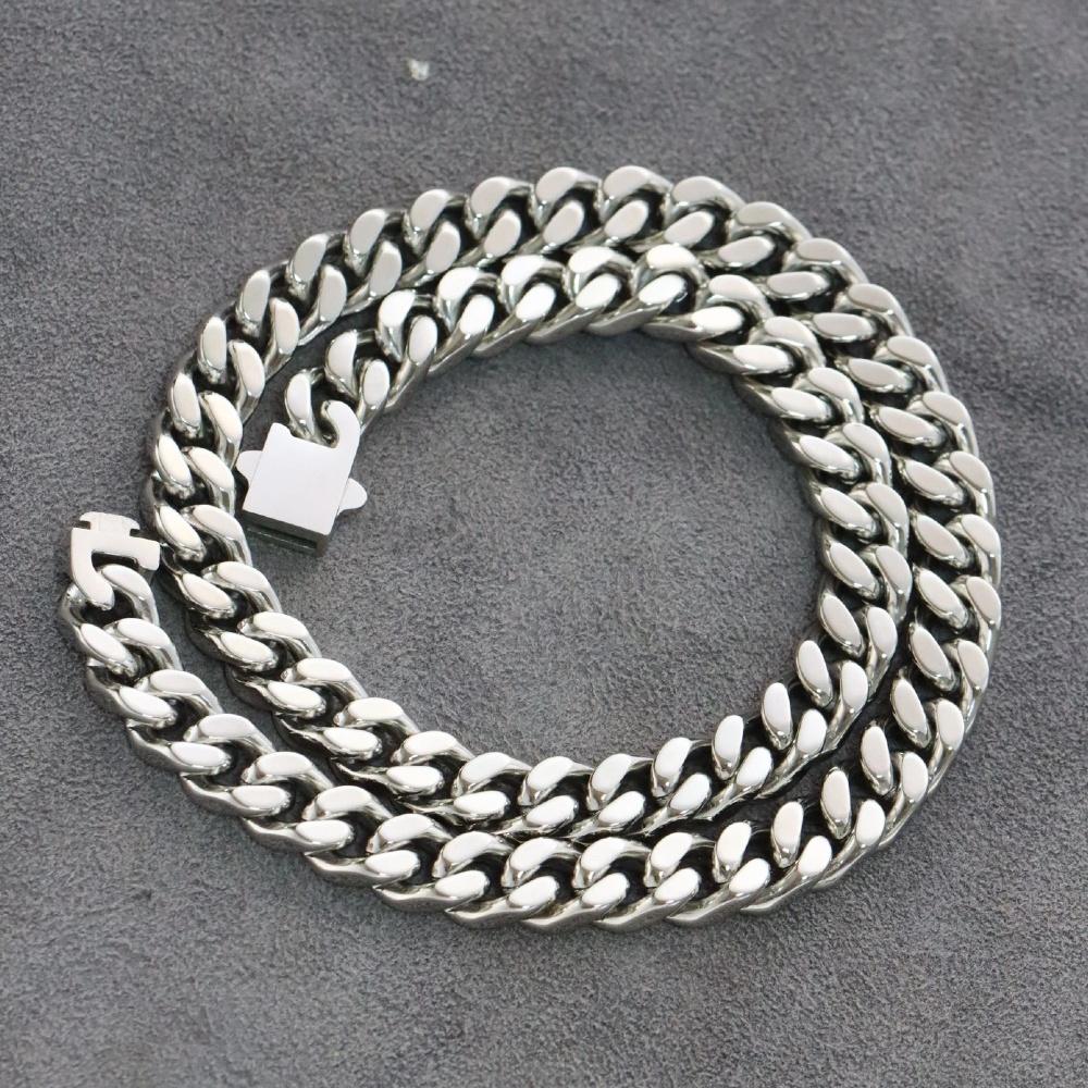 

Stainless Steel Mens Cuban Link Chain,9mm No Tarnish& Durable Hip Hop Mens Jewelry, His Gift 55CM