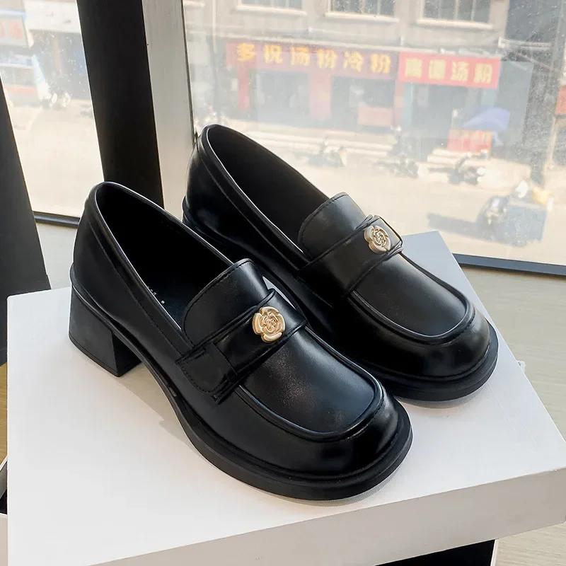 

Модные женские туфли для увеличения роста 35-43 JK Uniform, туфли-лоферы Camellia Button, британский стиль, Лолита, каблук 6 см, Мэри Джейн, женские 35