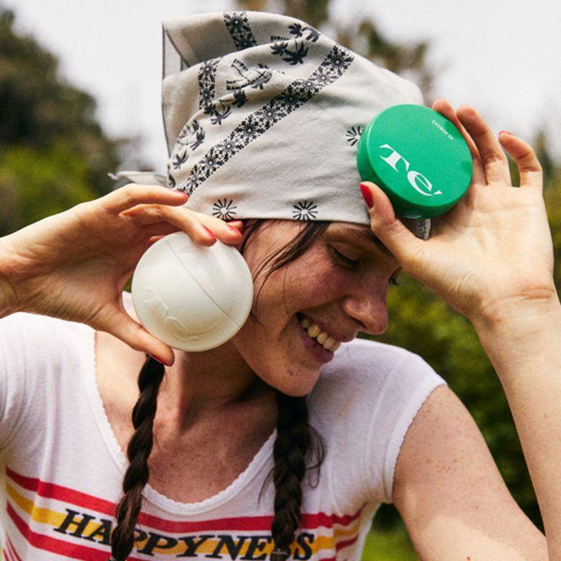 

[Set] Full Green 35 Tone-Up Sun Cushion + White D Sunscreen Set