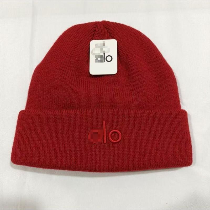 Versatile Knit Beanie Men Women - Warm Winter Hat With Embroidery Casual Fashion Accessory