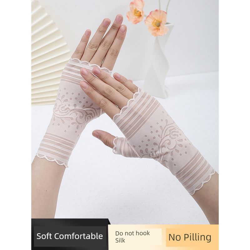 Half Finger Sun Protection Gloves Women Open Finger Driving Versatile Summer Thin Lace Elegant Sexy Breathable Scar Covering Half
